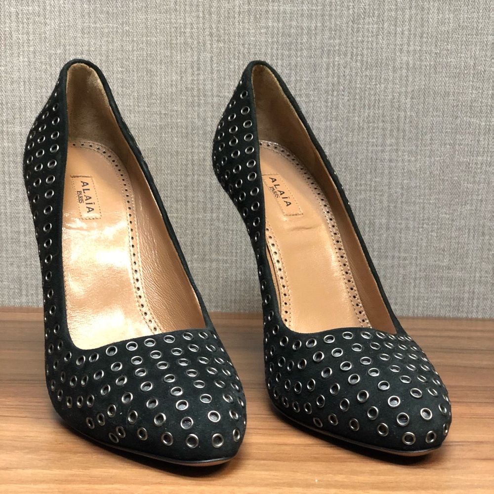 Alaia Studded Round Toe Heels